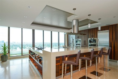 OVER 8800 TOTAL SF!!!! Truly one of a kind entire half floor - photo 9