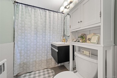 Welcome to this bright and inviting 1-bedroom garden-style co-op - photo 13