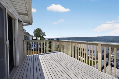 Located on a lovely, quiet street in Northwest Yonkers, this - photo 14