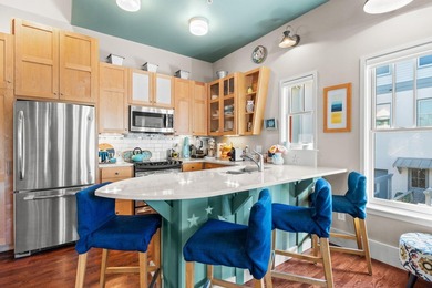 Rosemary Beach compound featuring a 4-bedroom main residence and - photo 20
