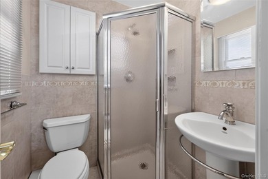 Located on a lovely, quiet street in Northwest Yonkers, this - photo 21