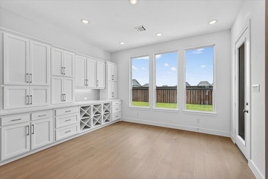 Well-designed home with upgraded spaces and flexible living - photo 22