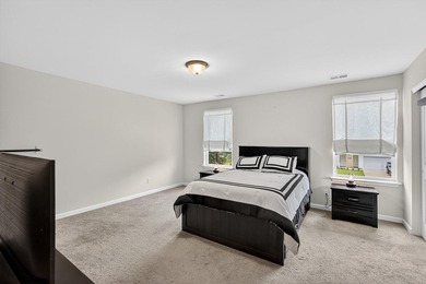 Seller offering $5K towards closing costs! Check out this - photo 29