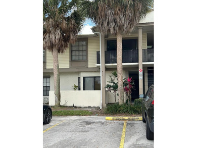 Lake Fredrica  Condo For Sale in Orlando Florida