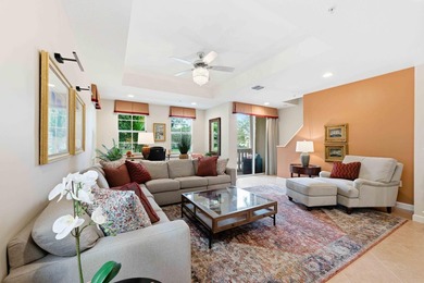 Spotless three-level ''End Unit'' townhouse in the quietest - photo 5