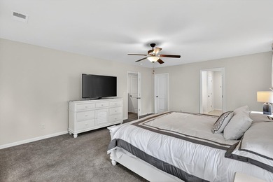 Seller offering $5K towards closing costs! Check out this - photo 36