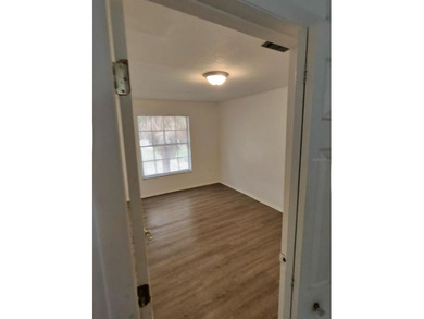 Great Investment opportunity . This 2nd-floor condo has - photo 6