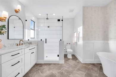 Prive Improvement!! Experience luxury in this immaculate 2022 - photo 42
