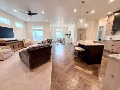 Don't miss this showstopper! Located on the east bench of - photo 9