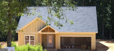 Lake Home For Sale in Hartwell, Georgia