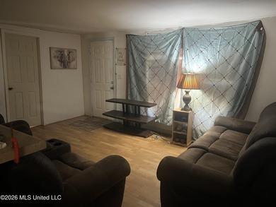 This 3-bedroom, 2-bath home offers 1,056 square feet of living - photo 3