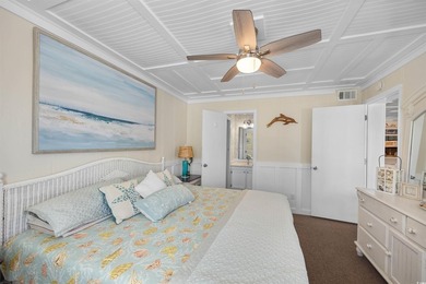 Charming, fully furnished, ocean view condo on Garden City Beach - photo 14
