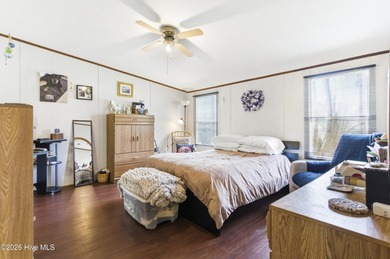 Situated on a spacious, private lot surrounded by mature trees - photo 22