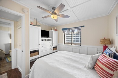 Charming, fully furnished, ocean view condo on Garden City Beach - photo 25