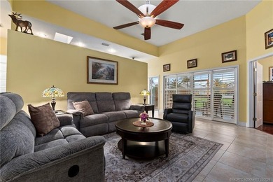 Welcome to this meticulously maintained 2bed/2bath, plus den - photo 8