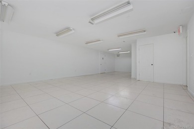 Ideal 1031 replacement property with predictable cash flow - photo 29