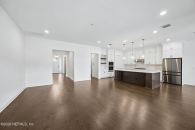 Welcome to luxury living in the highly sought-after RiverTown - photo 10