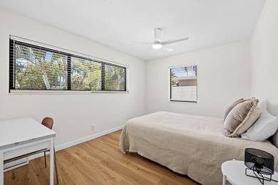 Welcome to this beautifully updated 3-bedroom, 2-bath residence - photo 6