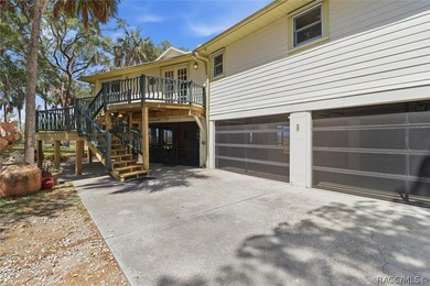 Welcome to a one-of-a-kind waterfront retreat where privacy - photo 10