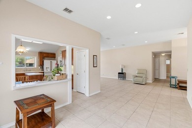 NEW PRICE AND NEW CARPET! Fairway Location | Single Story - photo 8