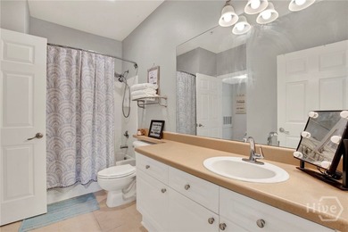 This condo is a perfect coastal retreat or ideal for investors - photo 5