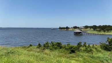 1.16 Acre Lot on Waterfront Peninsula on RC Lake! - photo 33