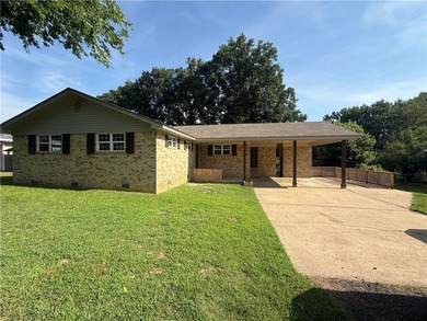 Lake Dardanelle Home For Sale in Russellville Arkansas