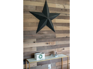 Step inside 123 Oconee St and discover a charming 2-bedroom - photo 10