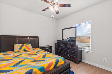 Welcome to 3418 Tanzanite Drive, a nearly new 2025 D.R. Horton - photo 12
