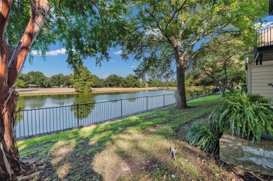 Lake Condo For Sale in Dallas, Texas
