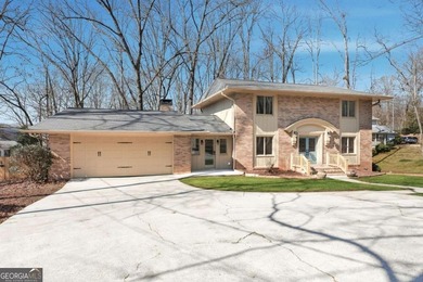 Additional listing photo 1