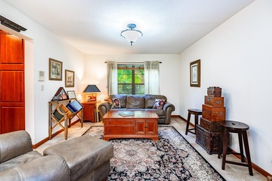 Welcome to Pickwick Farm, a cherished Homeland estate lovingly - photo 23