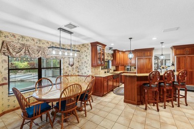 Welcome to Pickwick Farm, a cherished Homeland estate lovingly - photo 34