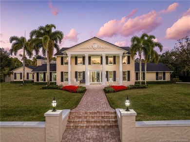 Exquisite 12-Acre Plantation-Style Estate with Private Hangar in - photo 2