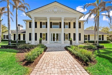 Exquisite 12-Acre Plantation-Style Estate with Private Hangar in - photo 4