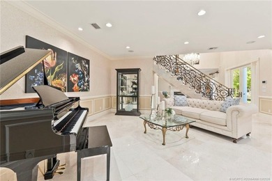 Exquisite 12-Acre Plantation-Style Estate with Private Hangar in - photo 9