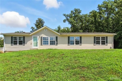 Lake Home Under Contract in De Soto, Missouri
