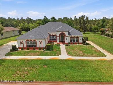 Located in Glen Lakes, this 2000 built Addison Custom home is - photo 2