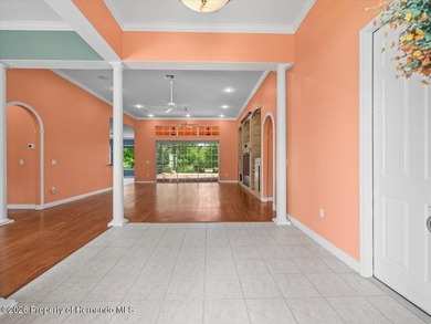Located in Glen Lakes, this 2000 built Addison Custom home is - photo 4