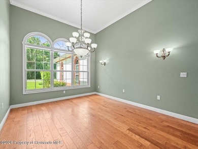 Located in Glen Lakes, this 2000 built Addison Custom home is - photo 6