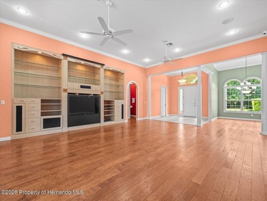 Located in Glen Lakes, this 2000 built Addison Custom home is - photo 9
