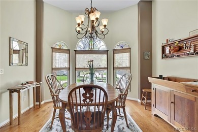 Stunning Pool Home on a Beautiful Double Lot - Room for - photo 10