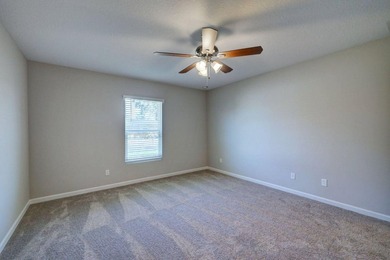 THE POPULAR BILTMORE MODEL BUILT BY AWARD WINNING SYNERGY HOMES - photo 22