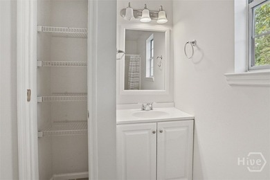Spacious 3-bedroom, 2-bath home located at 143 Cambridge Drive - photo 25