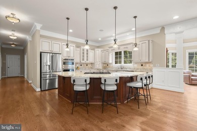 Welcome to this exceptional all-brick estate, gracefully sited - photo 26