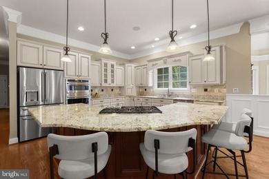 Welcome to this exceptional all-brick estate, gracefully sited - photo 33