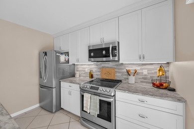 Welcome to this updated townhome in Village of Sandalwood Lakes - photo 10