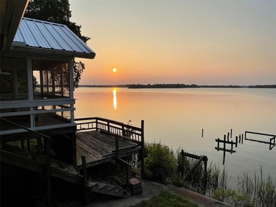Lake Mexia, Waterfront, Beautiful Views, Expansive Decks - photo 12