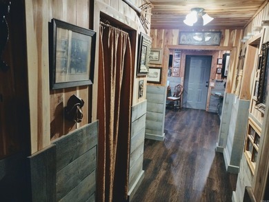 Experience the ultimate retreat with a historic nightly rental - photo 13