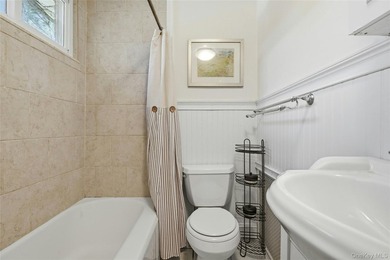 Beautiful Storybook Brick & Stone 2/3 Bedroom, 2 Full Bath - photo 13
